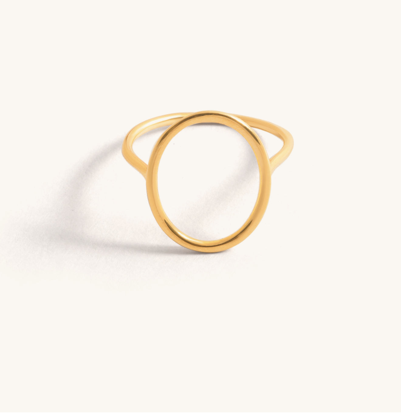 Oval ring