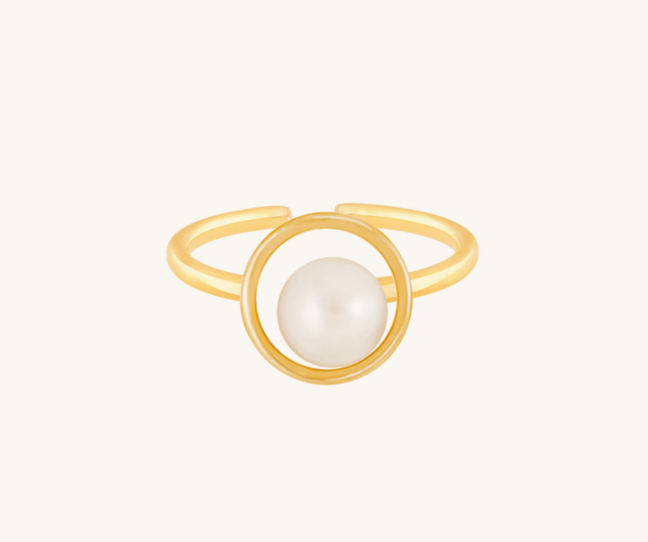 Circle pearl ring