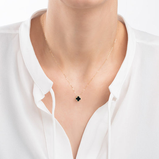 Vaan Clleef-Style Black Pendant Necklace