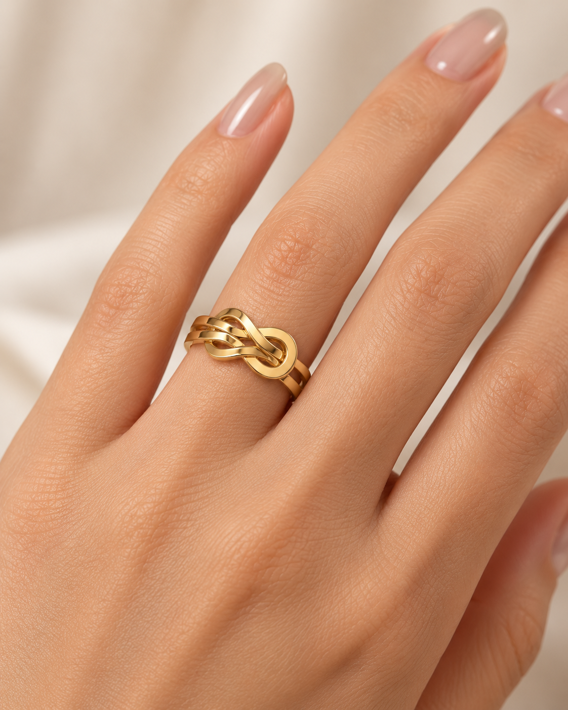 Sculpted Infinity Knot Ring