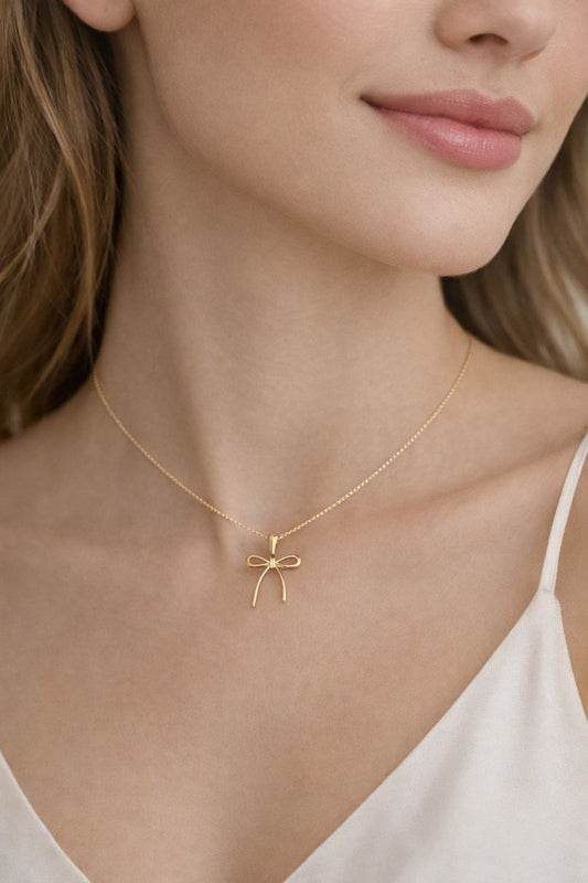 Bow Necklace.