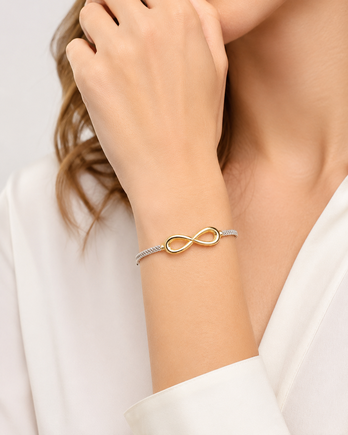Two-Tone Infinity Mesh Bangle