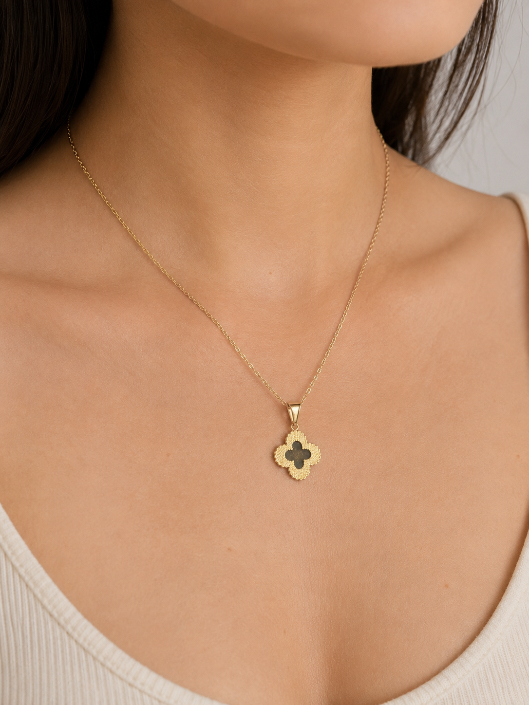 Clover Pendant