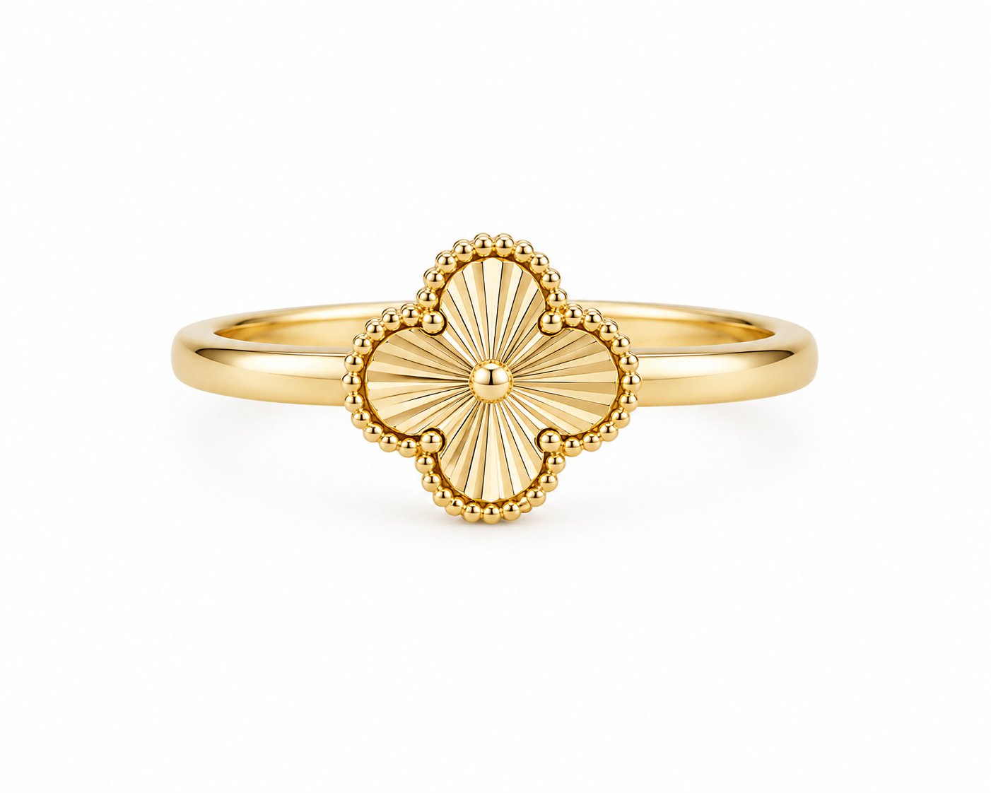 Small VanCleef Lasercut Ring