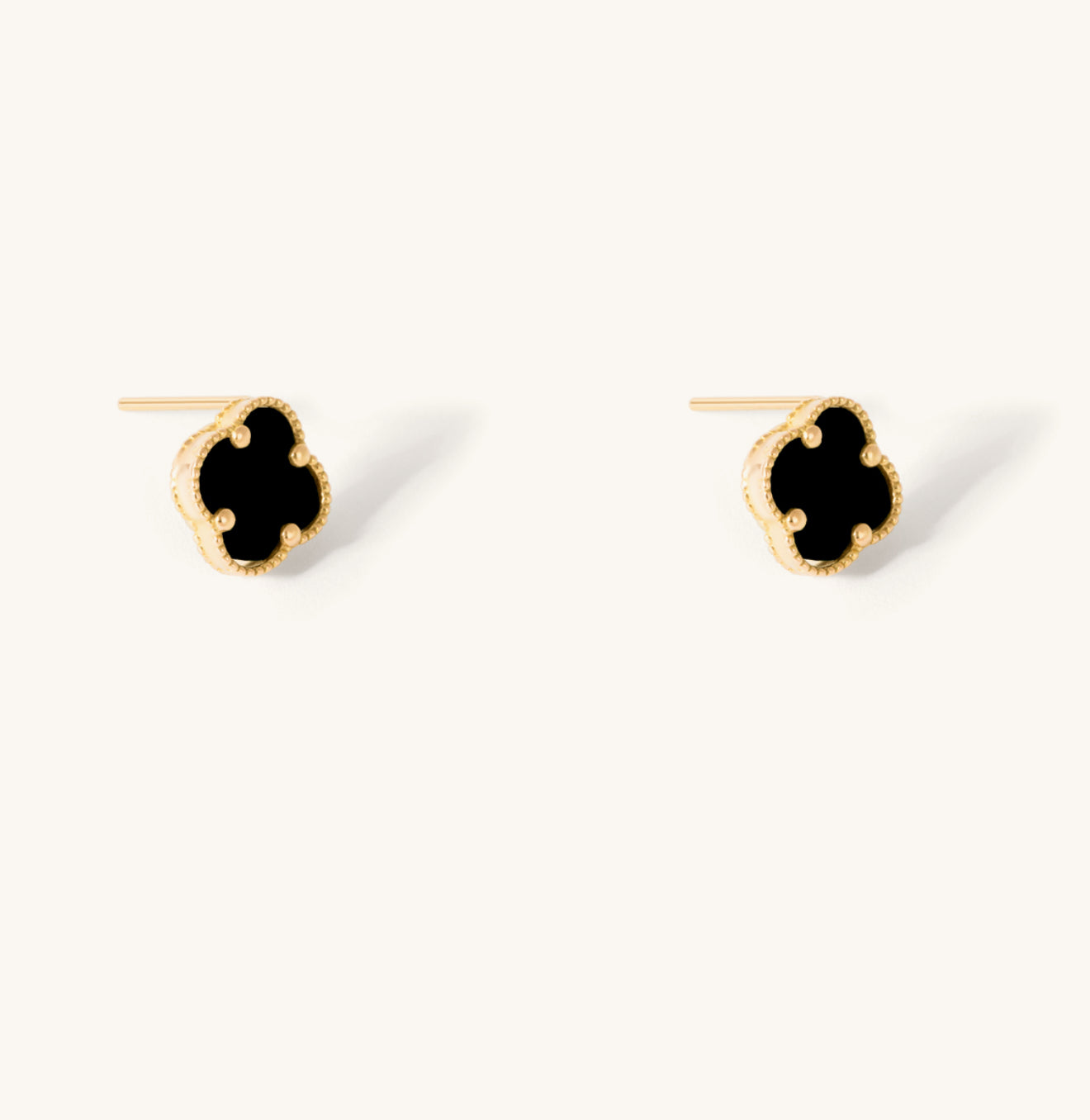 Van cleef black earring