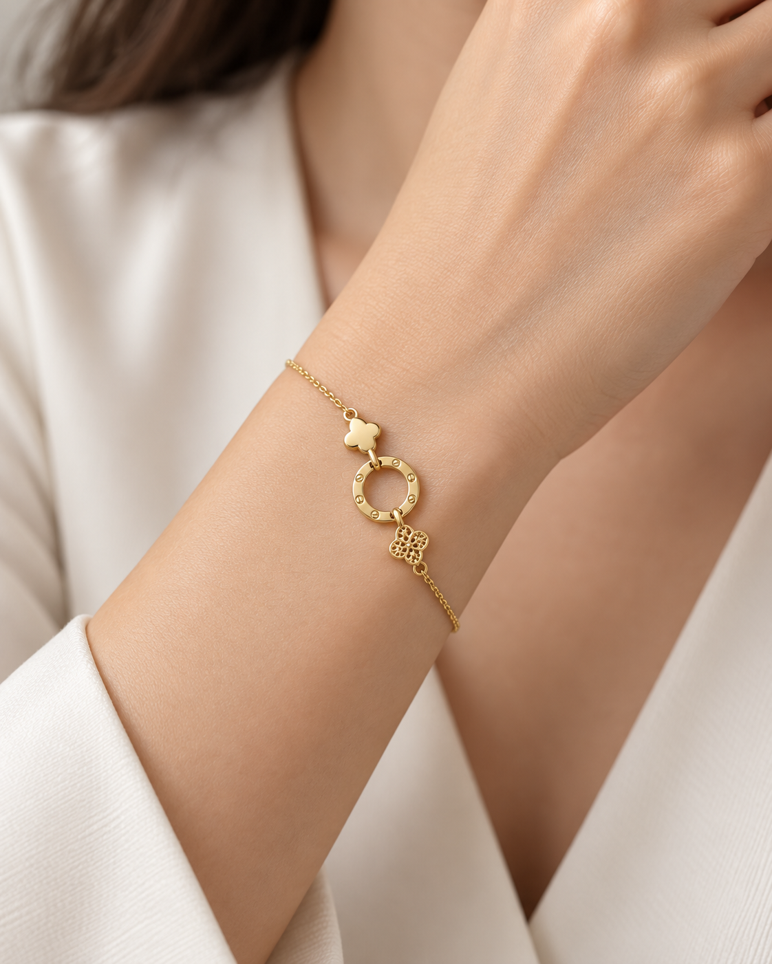 Clover Motif Bracelet