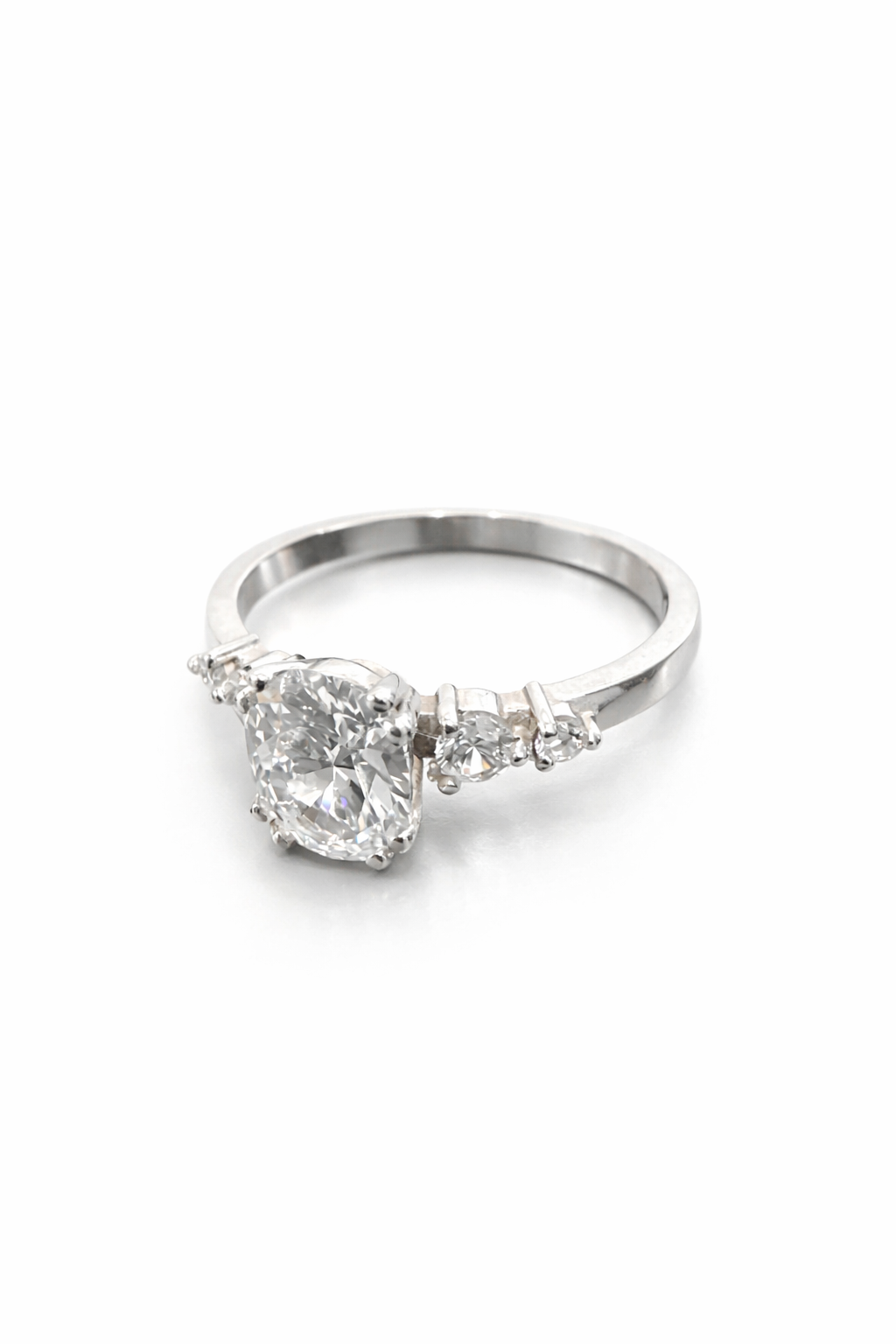 Solitaire 5 stone rings