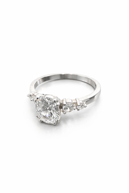 Solitaire 5 stone rings