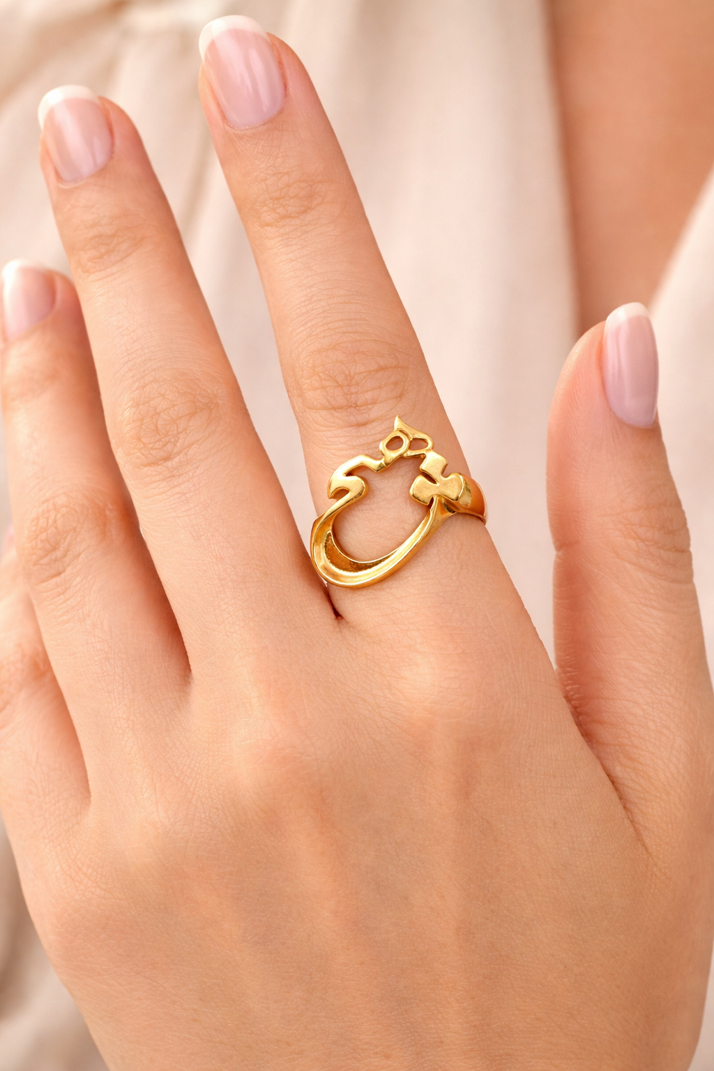 Hich – Nothingness Ring