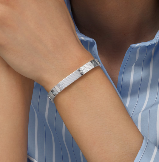 Cartier Unlimited Love Bracelet