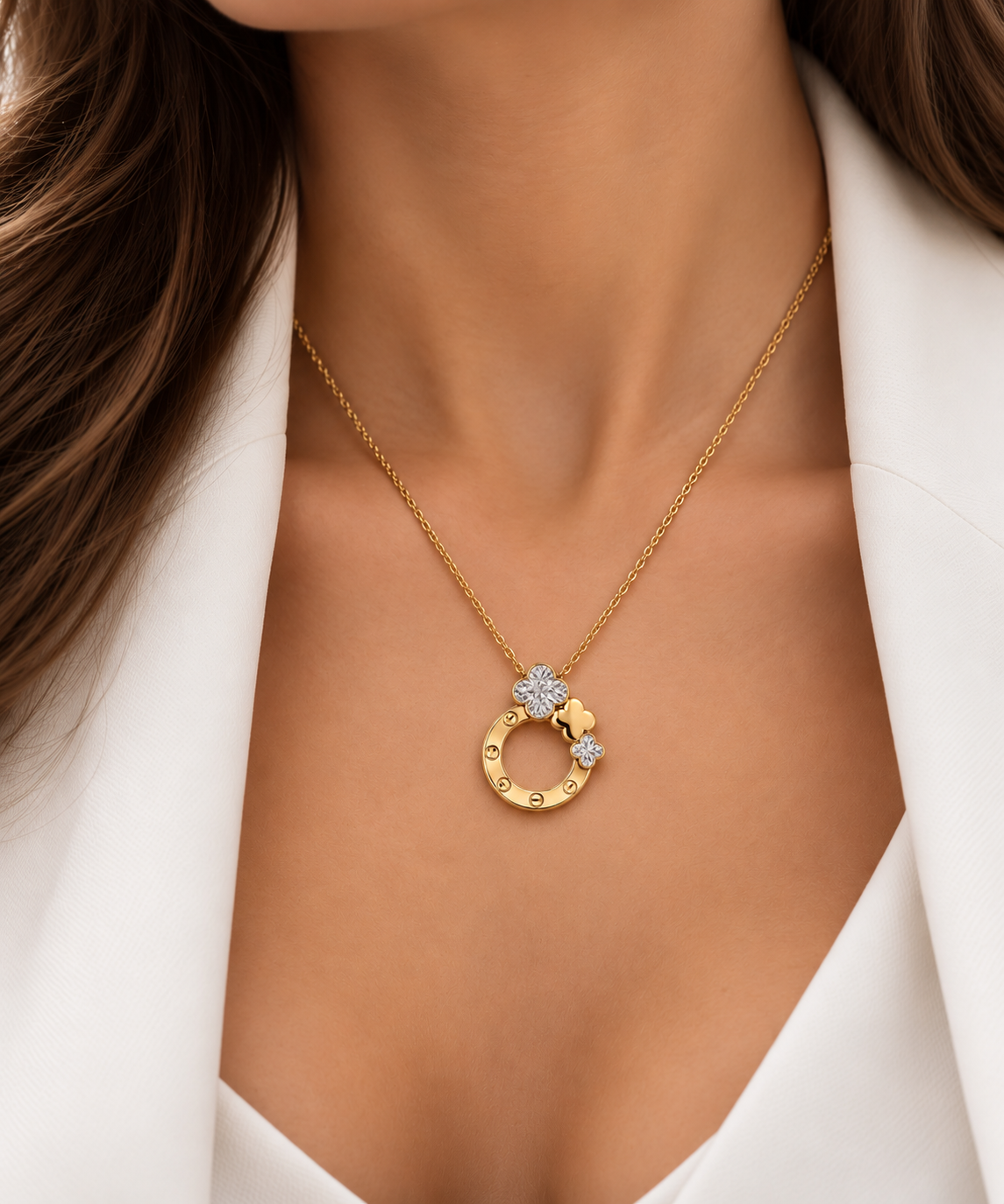 Celeste Clover Ring Necklace