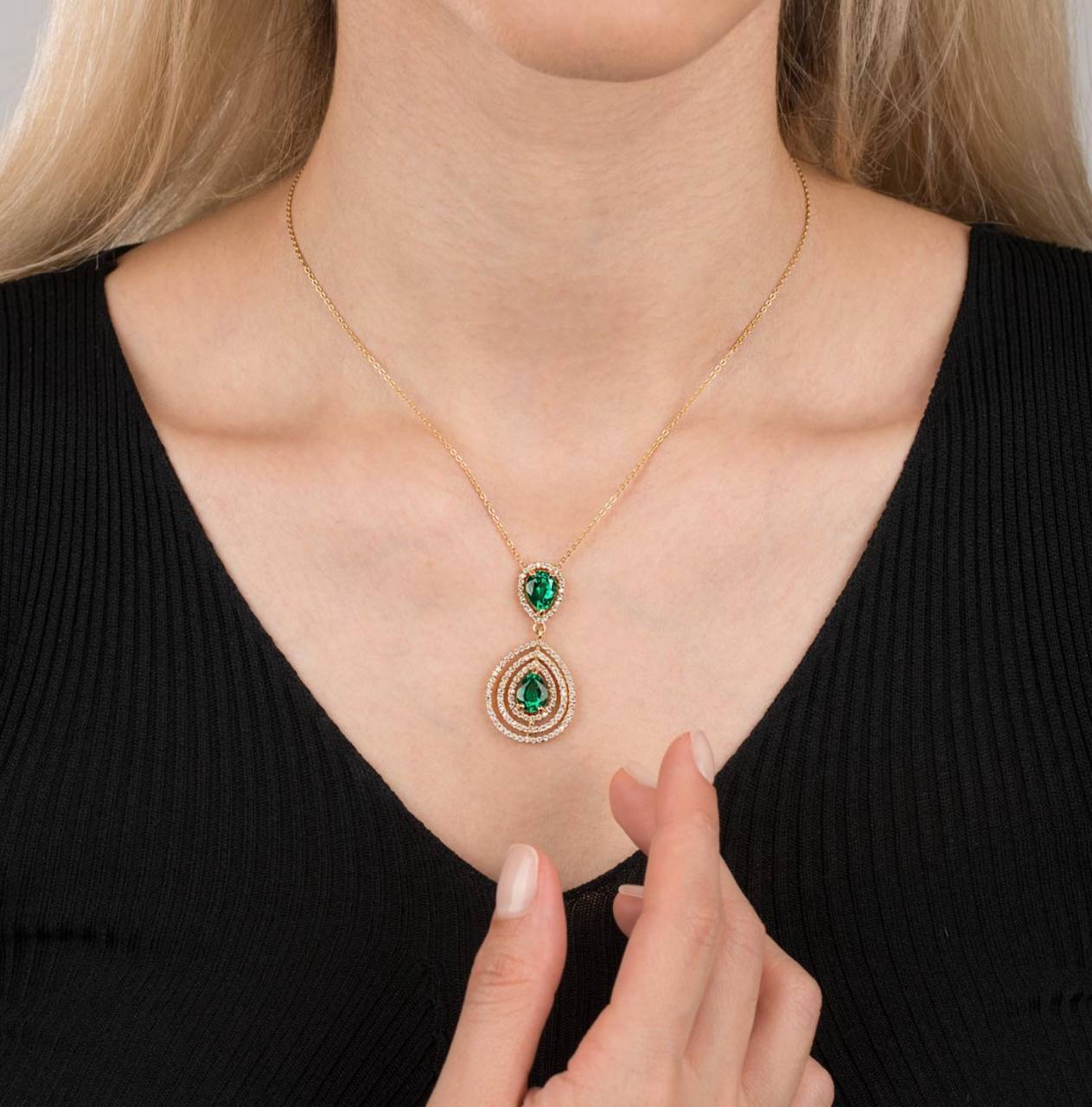 Double Green Teardrop Pendant Necklace